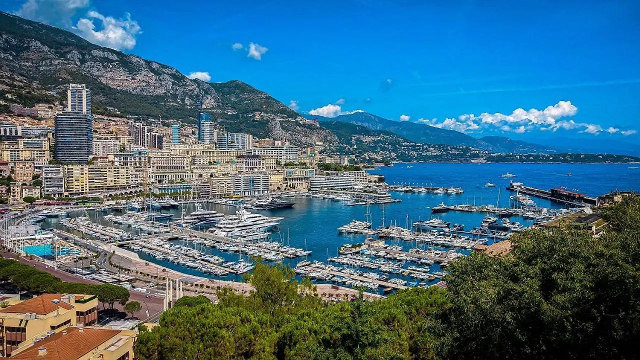 Mc Apartment With Parking Beausoleil Francja